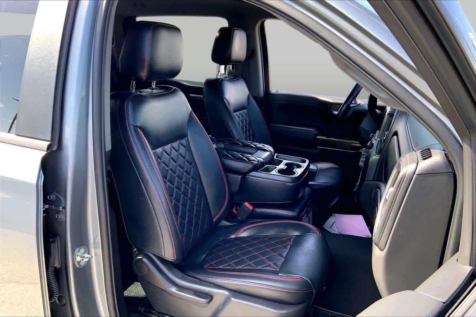 Used 2020 Satin Steel Metallic Chevrolet LT image 9