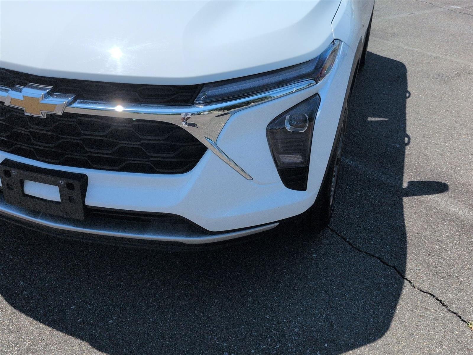 Used 2025  CHEVROLET 1LT image 9