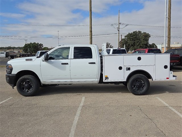 2026 Ram 2500 Tradesman photo 2