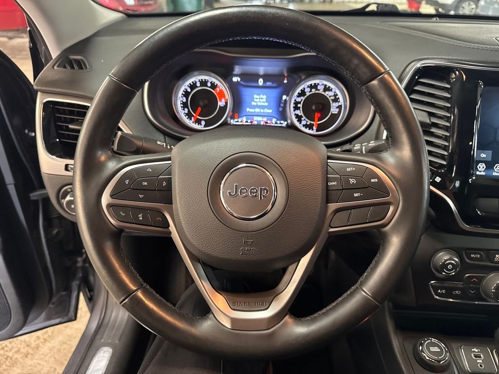 Used 2020 Gray Jeep Limited image 20