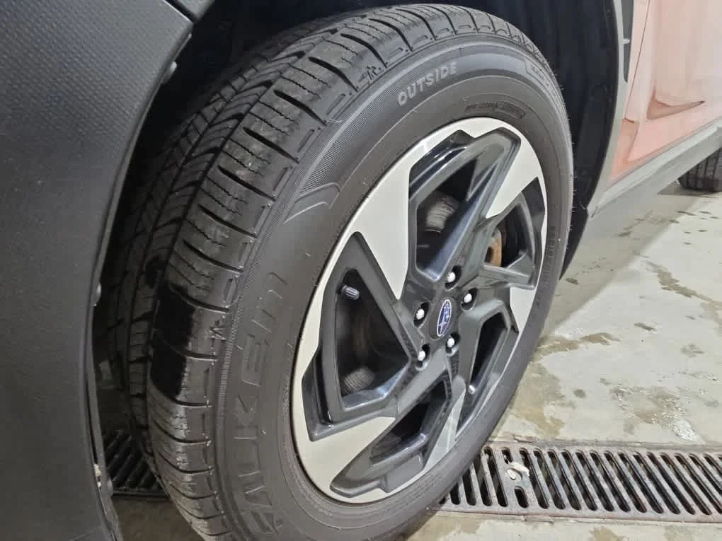 2024 Subaru Crosstrek Limited - Photo 11