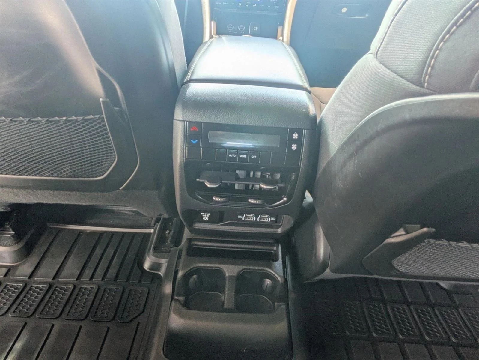 Used 2023 Baltic Gray Metallic Clearcoat Jeep Laredo image 14