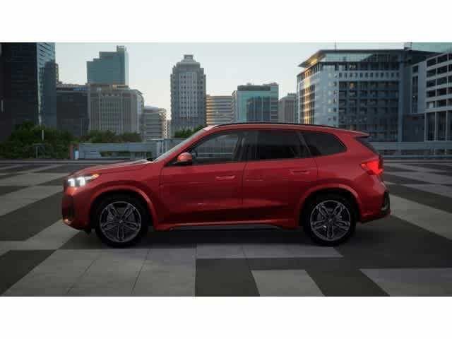 Used 2026 Vegas Red Metallic BMW xDrive28i image 4