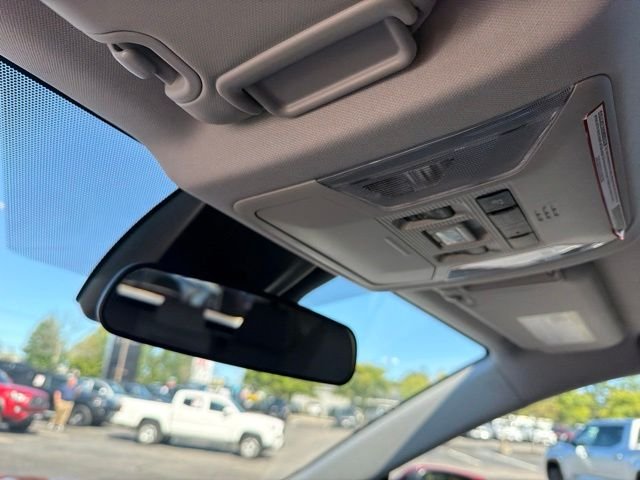 Used 2021 Pearl Toyota XLE image 21