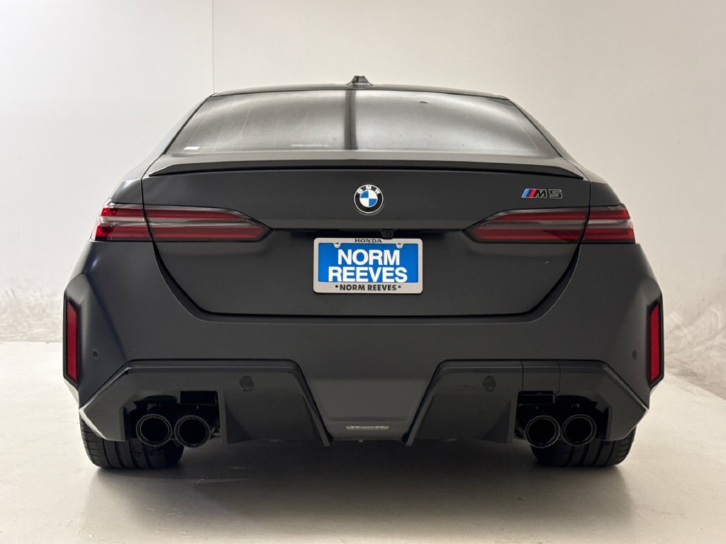 Used 2025 Grey BMW Base image 8