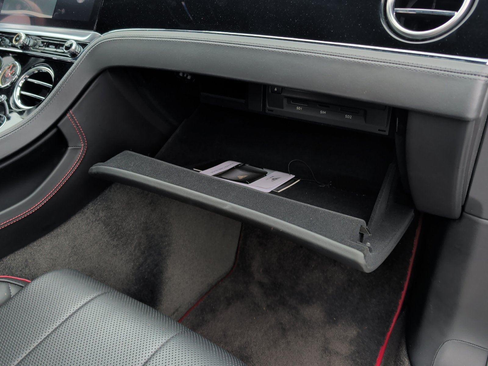 Used 2021 Ghost White Pearlescent by Mulliner Bentley GT V8 image 43