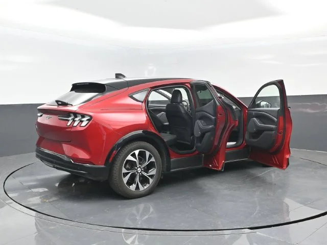 Certified Used 2021 Rapid Red Metallic Tinted Clearcoat Ford Premium image 55