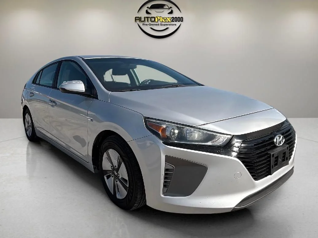 2018 Hyundai Ioniq 1.6 Blue Hybrid DCT's photo