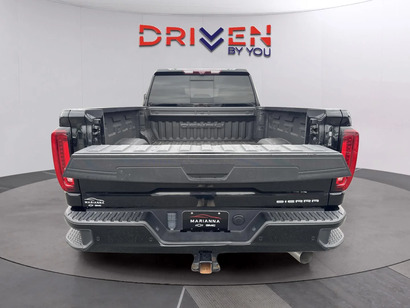 Used 2023 Onyx Black GMC Denali image 5