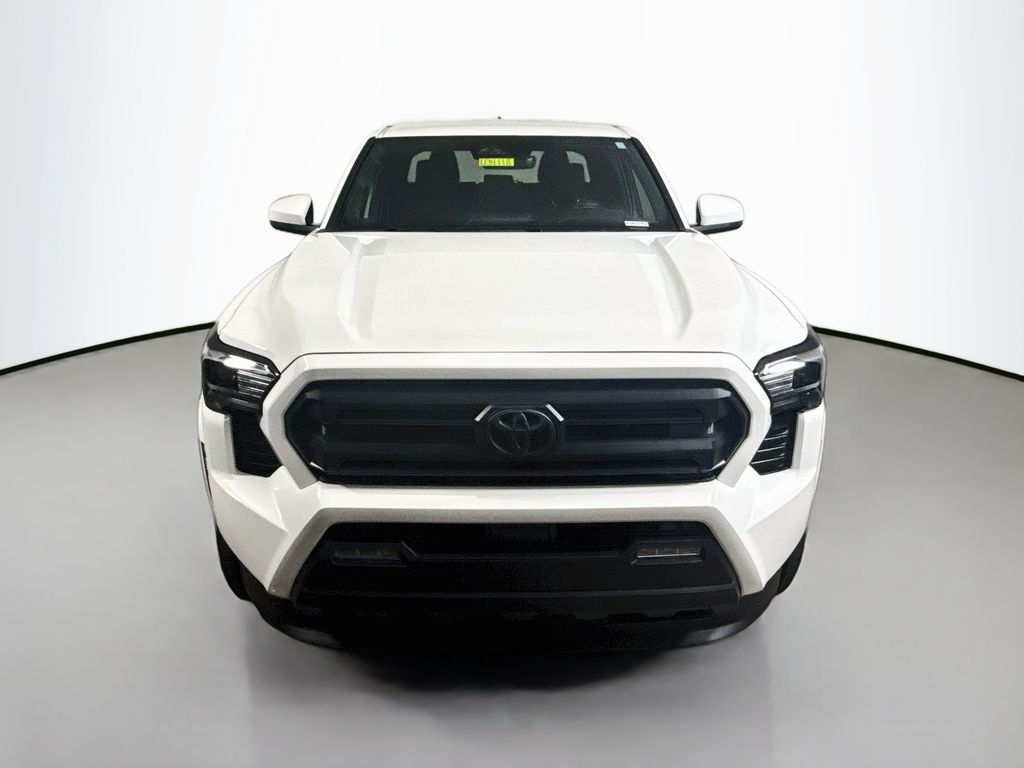 Used 2025 Ice Cap Toyota SR5 image 2