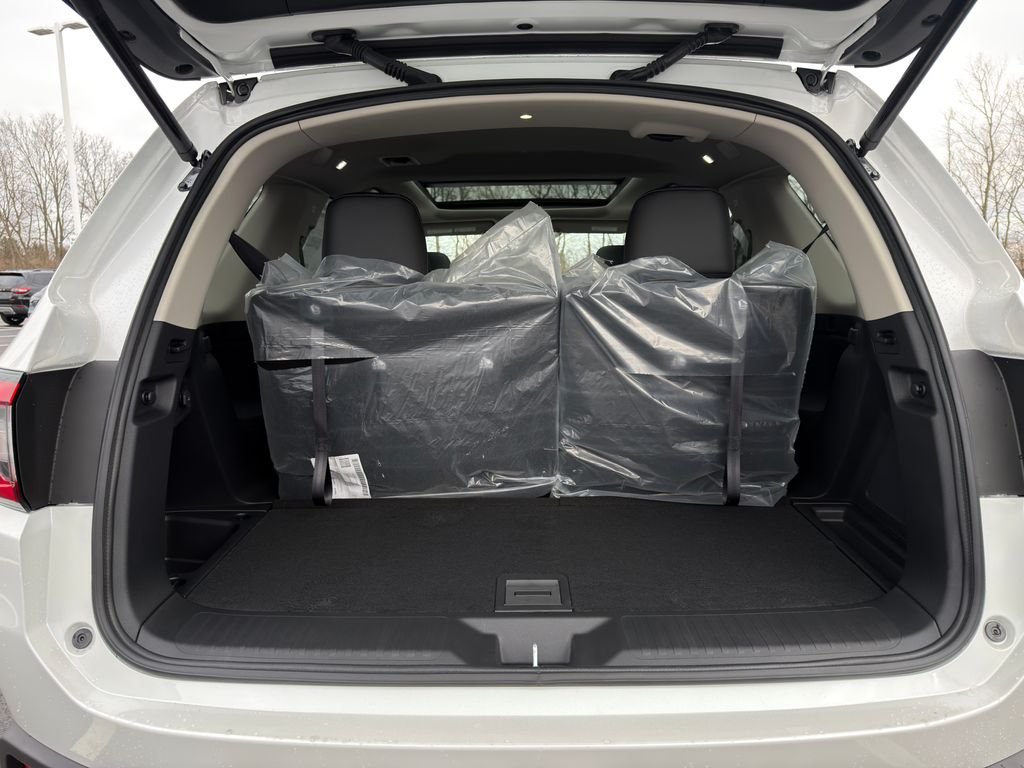 New 2026 Platinum White Pearl Honda Touring image 23
