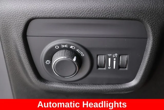 Used 2021 Gray Jeep Altitude image 20