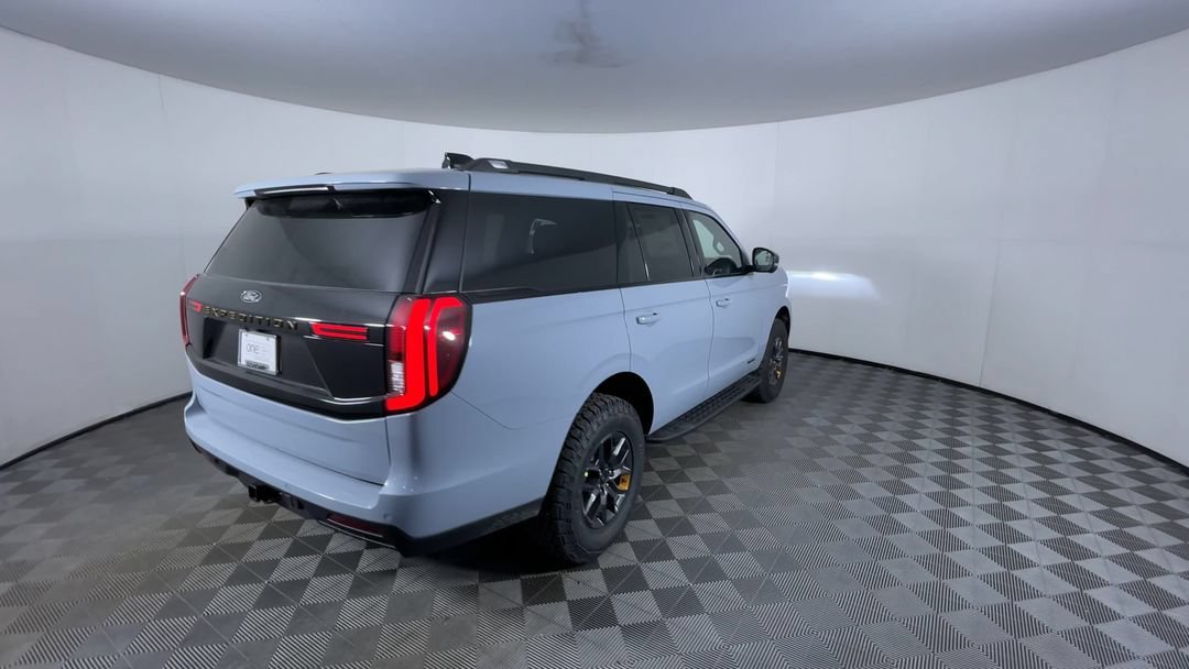 Used 2026 Glacier Gray Metallic Ford Tremor image 8