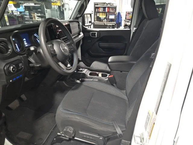 Used 2024 White Jeep Rubicon 4xe image 13