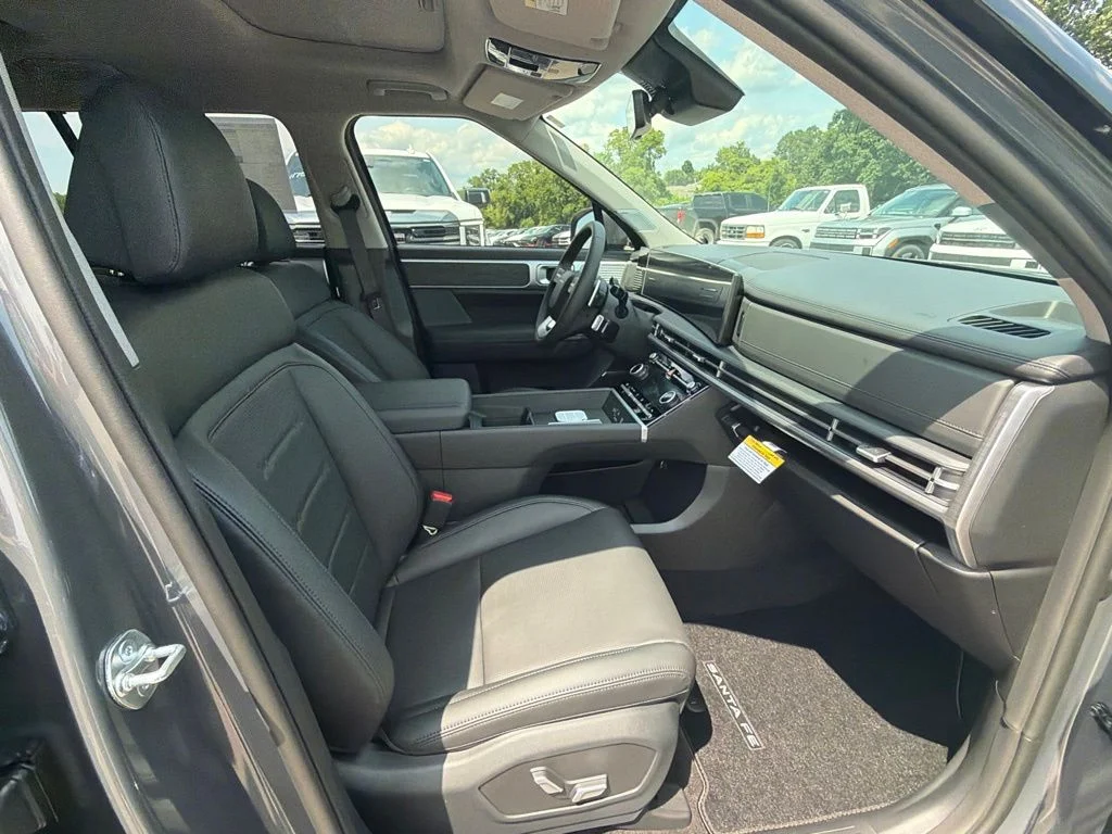 New 2026 Ecotronic Gray Hyundai Limited image 9