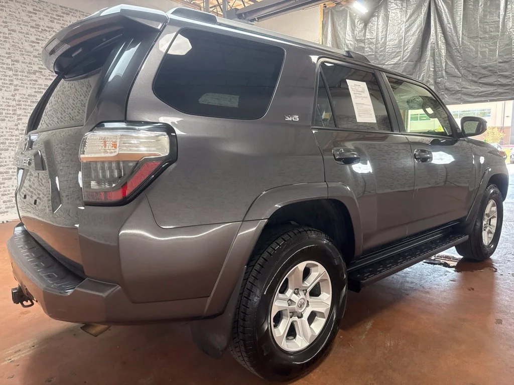 Used 2021 Magnetic Gray Metallic Toyota SR5 image 7