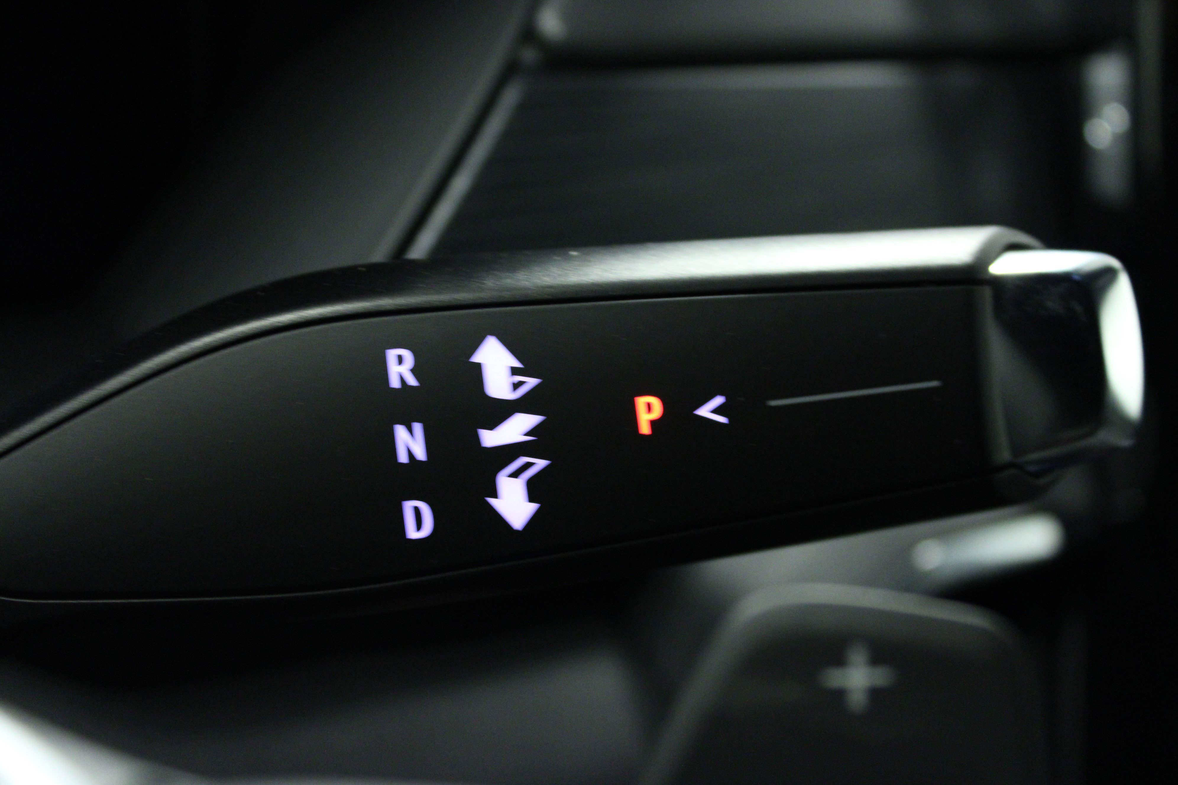 2025 GMC Acadia Elevation - Photo 23