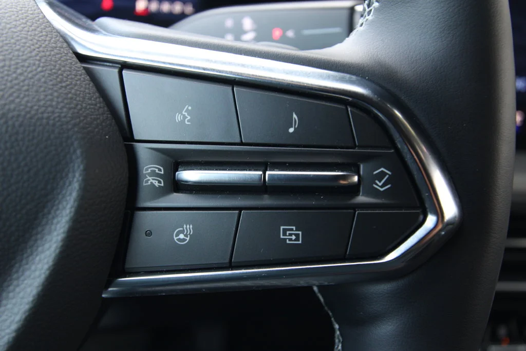 Used 2025 Gray Chevrolet LT image 24