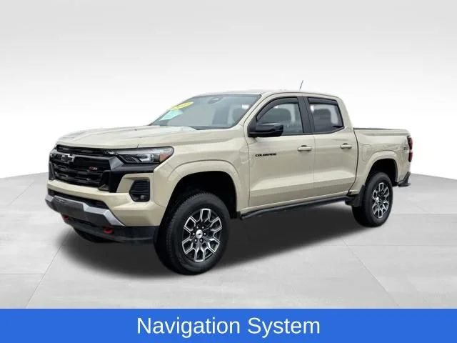 Used 2023 Sand Dune Metallic Chevrolet Z71 image 1