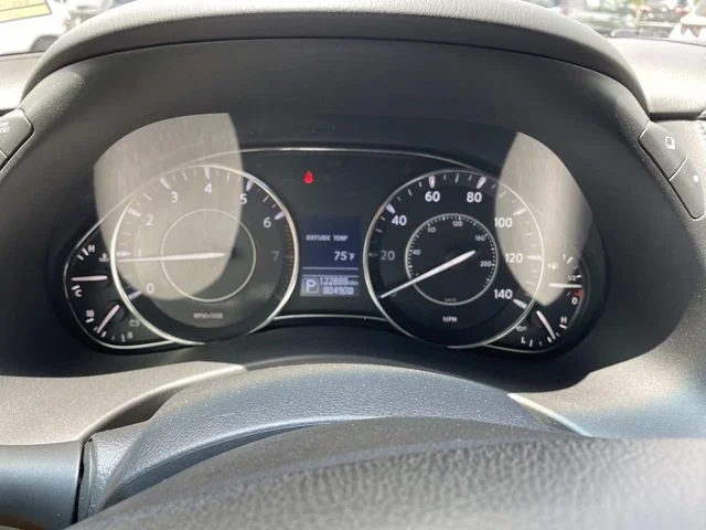 Used 2018 Silver Nissan SV image 21