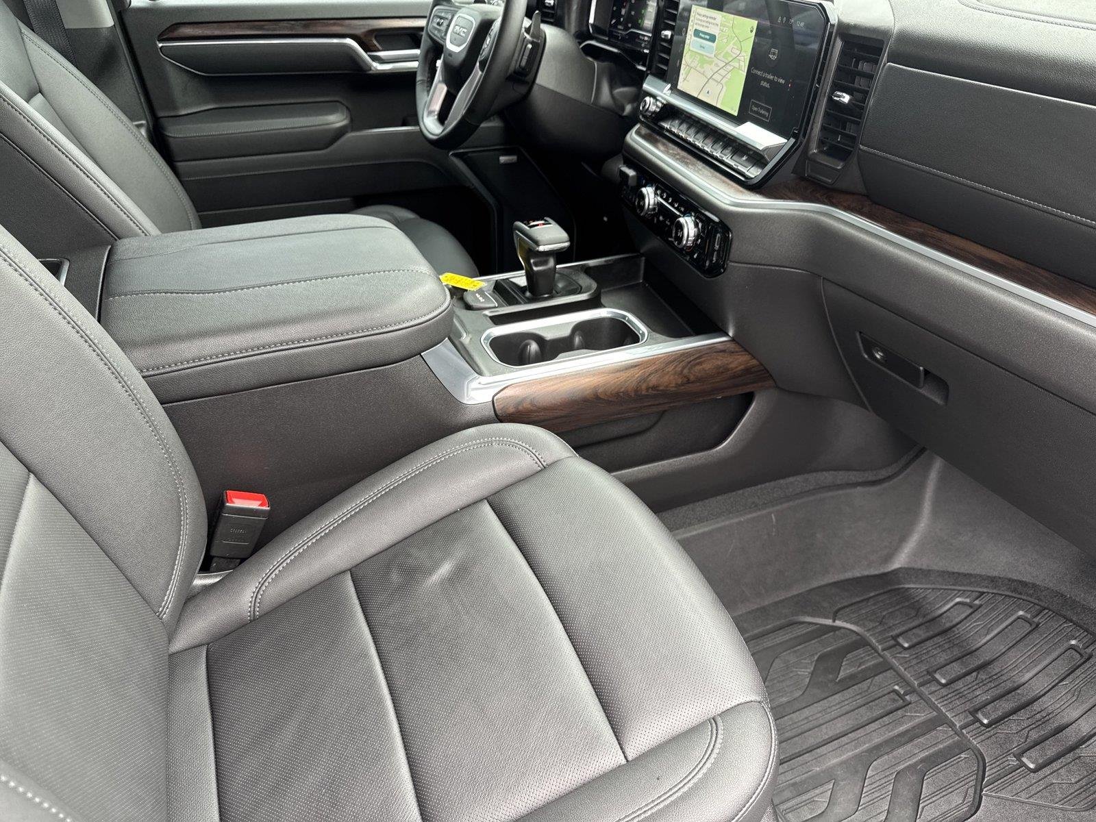 Used 2025 Sterling Metallic GMC SLT image 34