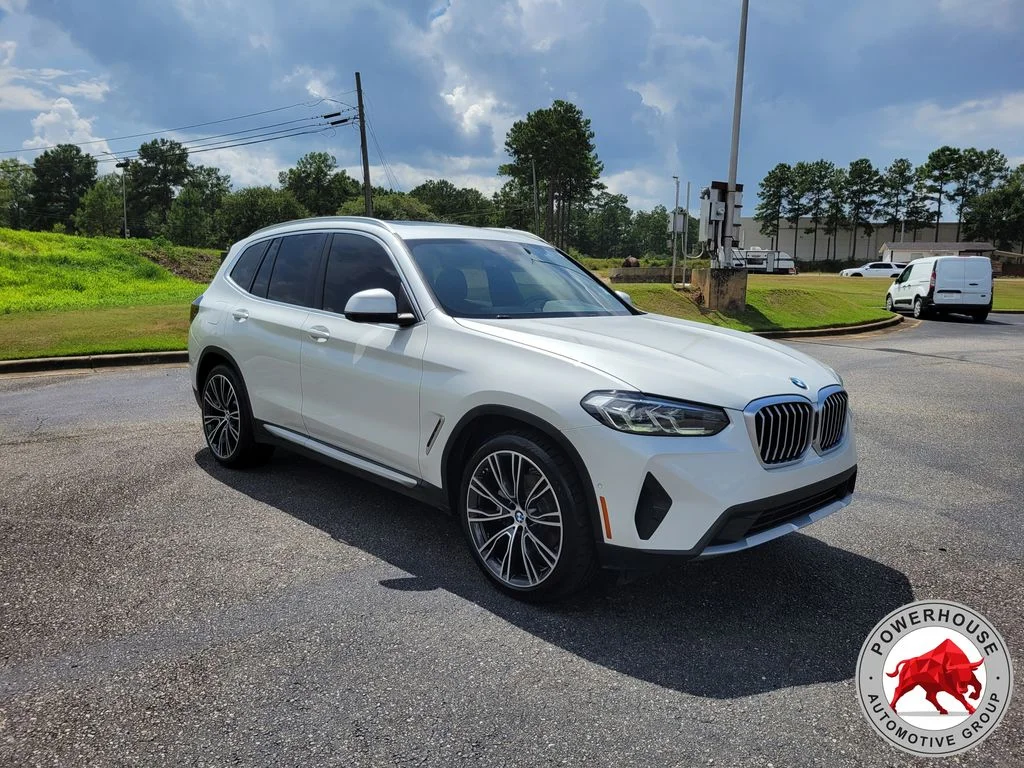 Used 2024 White BMW sDrive30i image 8