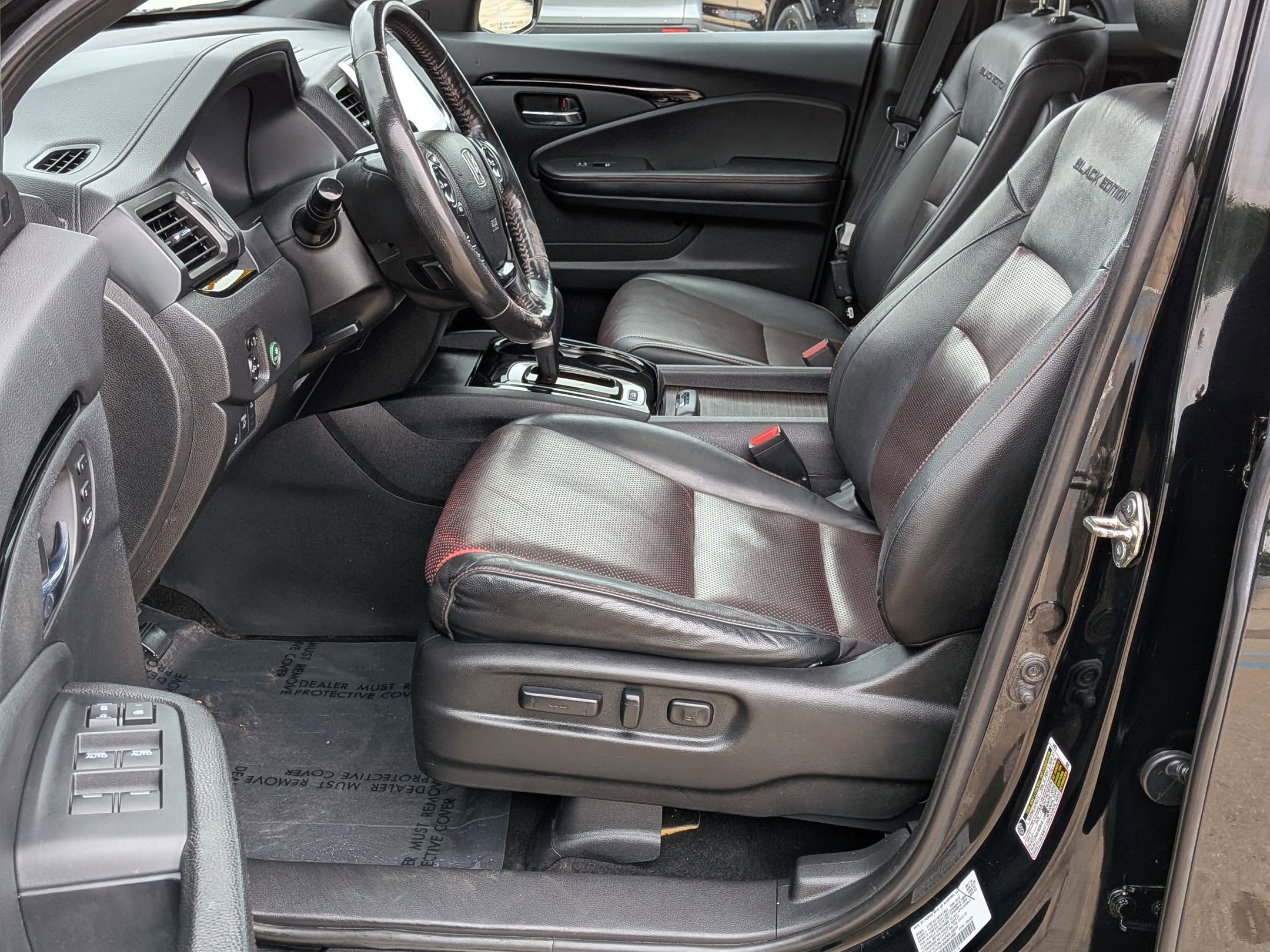 Certified Used 2019 Black Honda Black Edition image 12