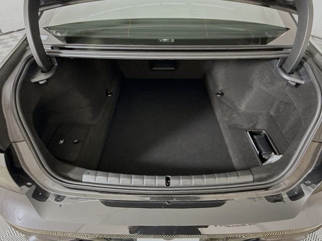 Used 2026 Black BMW 760i xDrive image 28