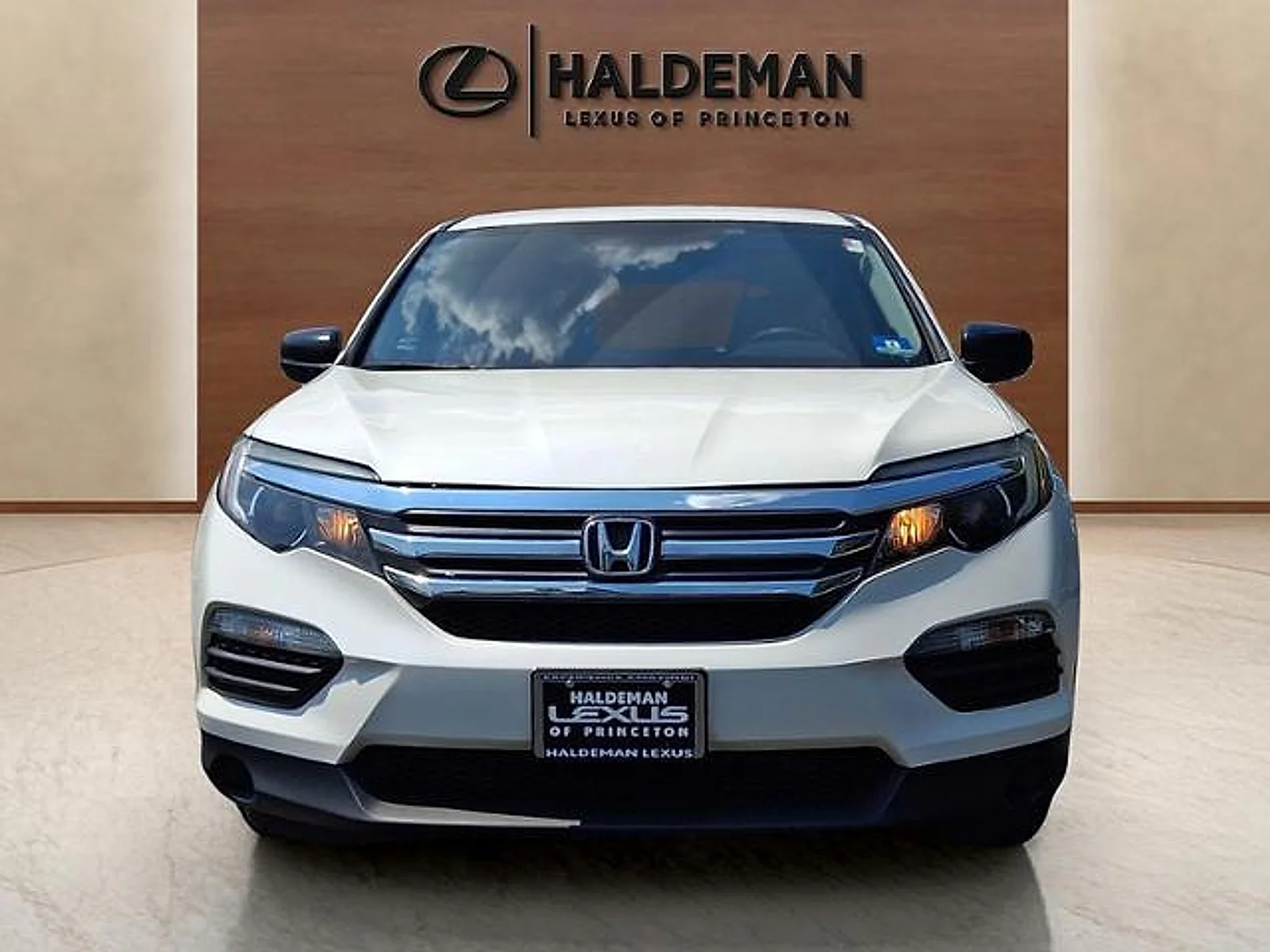 Used 2017 Honda Pilot LX with VIN 5FNYF6H14HB065318 for sale in Lawrence Township, NJ