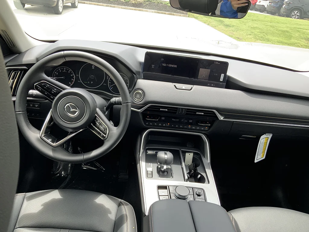 New 2026 Rhodium White Premium Mazda 3.3 Turbo Preferred image 8
