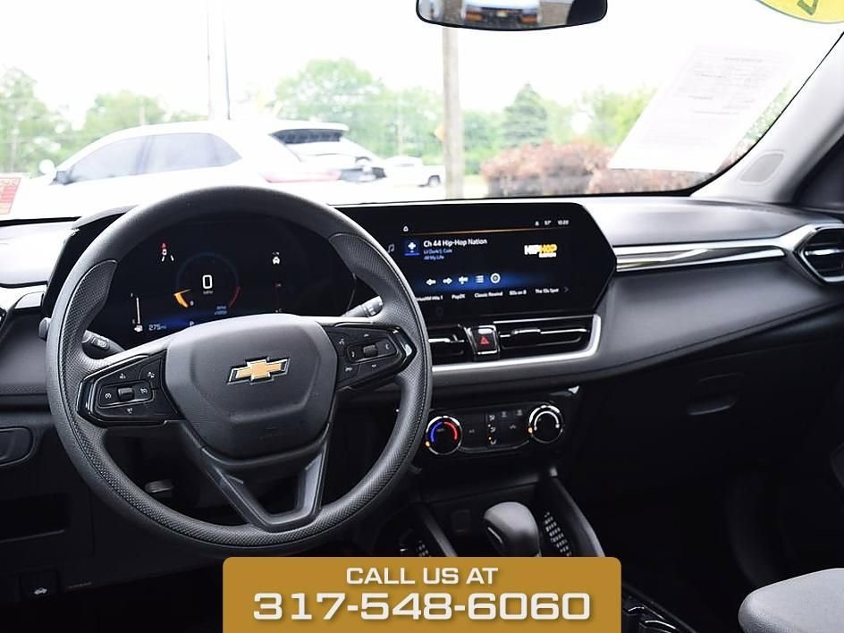 2025 Chevrolet Trailblazer LT - Photo 11