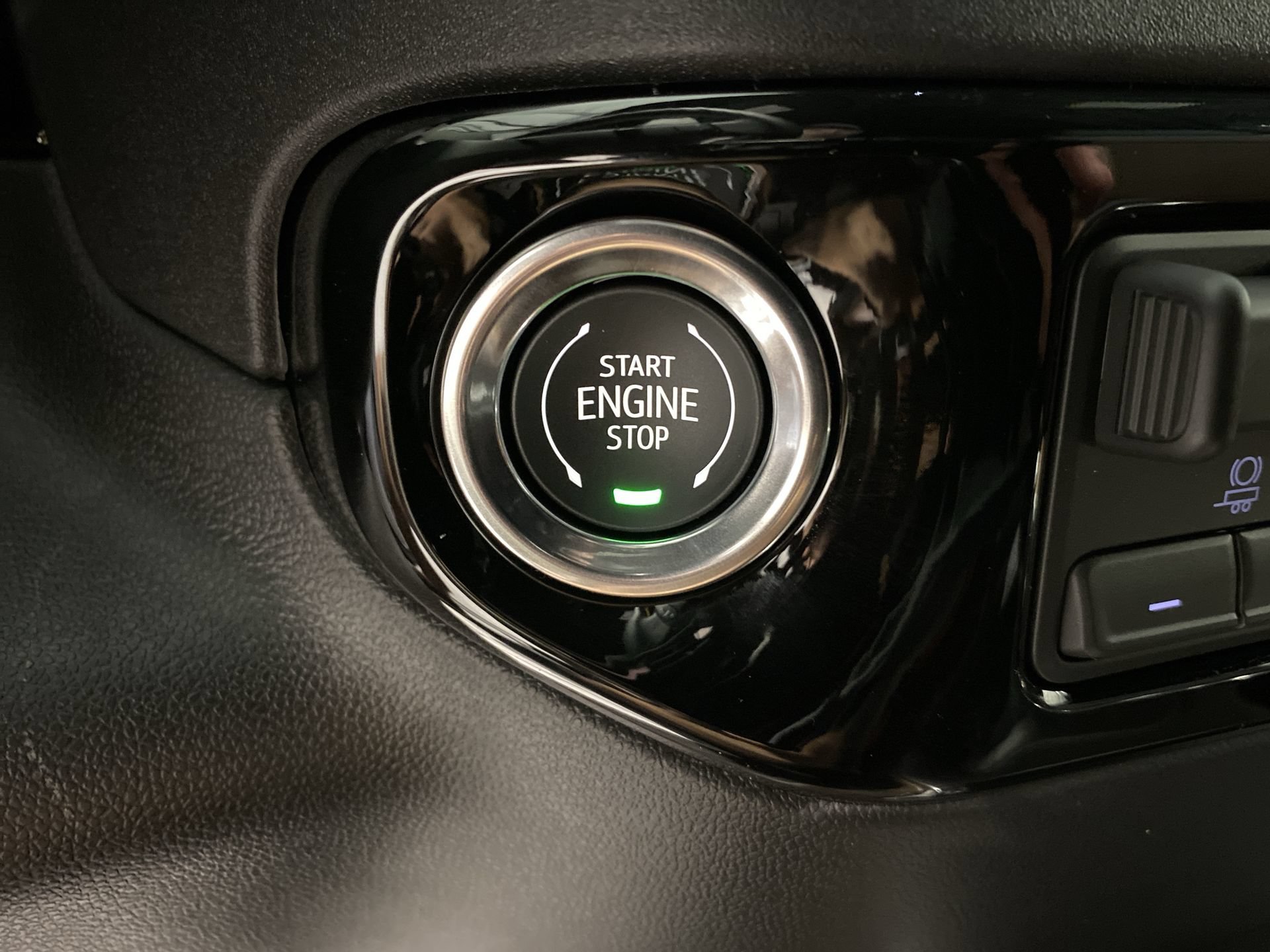 2026 Chevrolet Silverado 1500 High Country - Photo 16