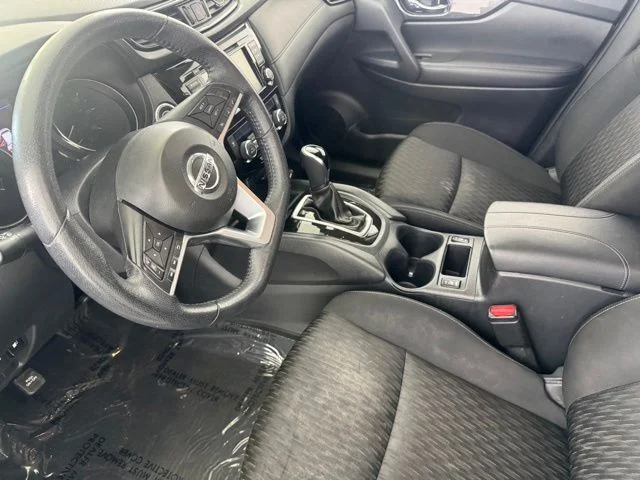 Used 2019 White Nissan SV image 21