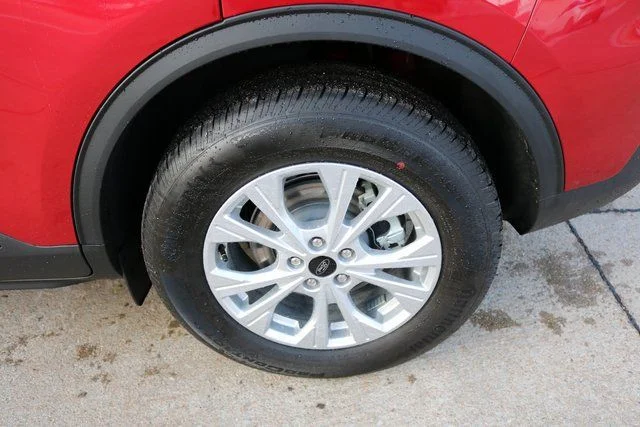 New 2026 Rapid Red Metallic Tinted Clearcoat Ford Active® image 29