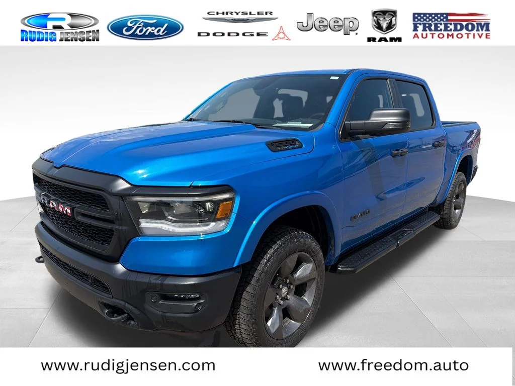 2023 RAM 1500 Big Horn/Lone Star 4x4 Crew Cab 5'7's photo