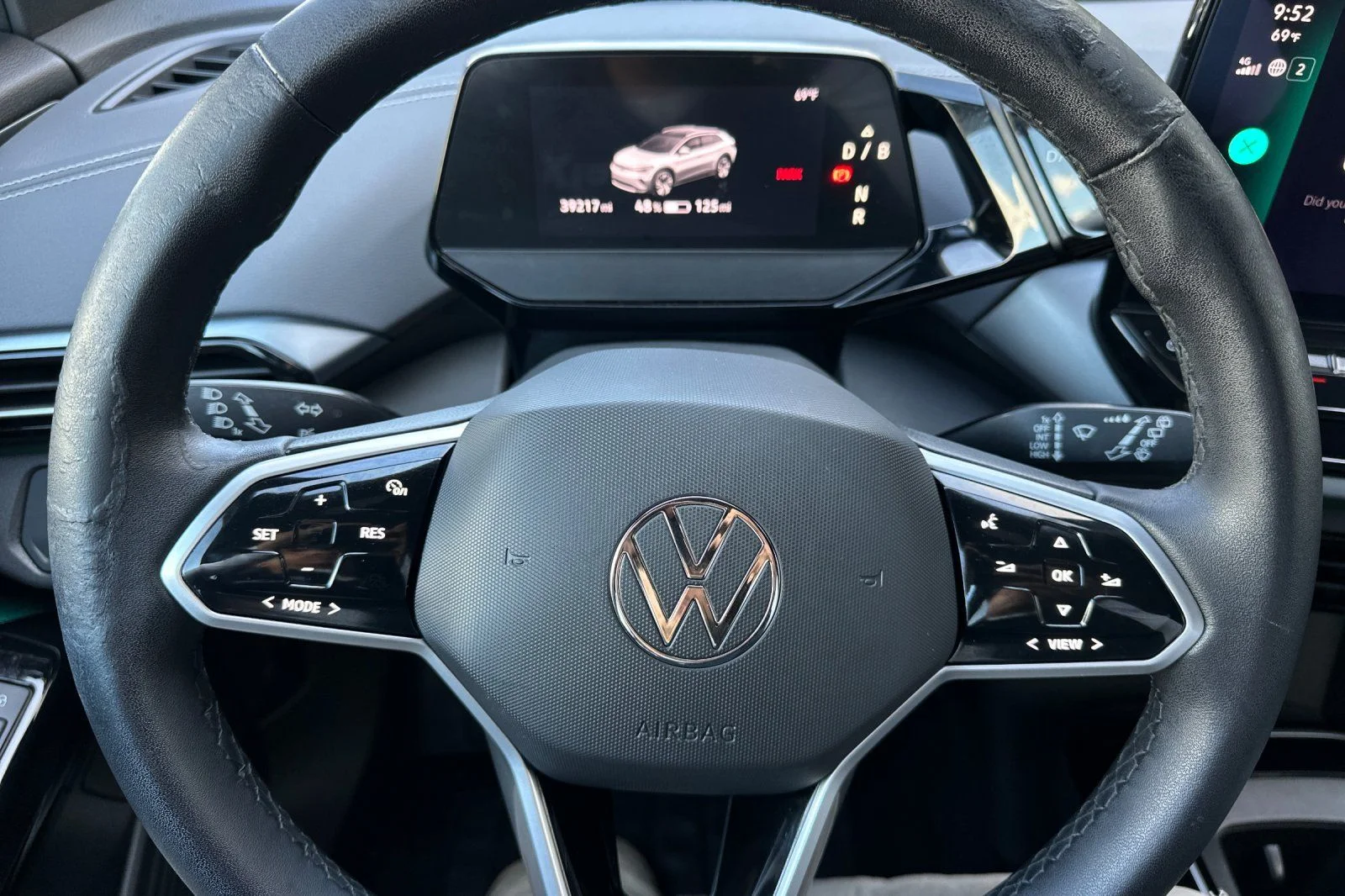 2023 Volkswagen ID.4 PRO - Photo 24