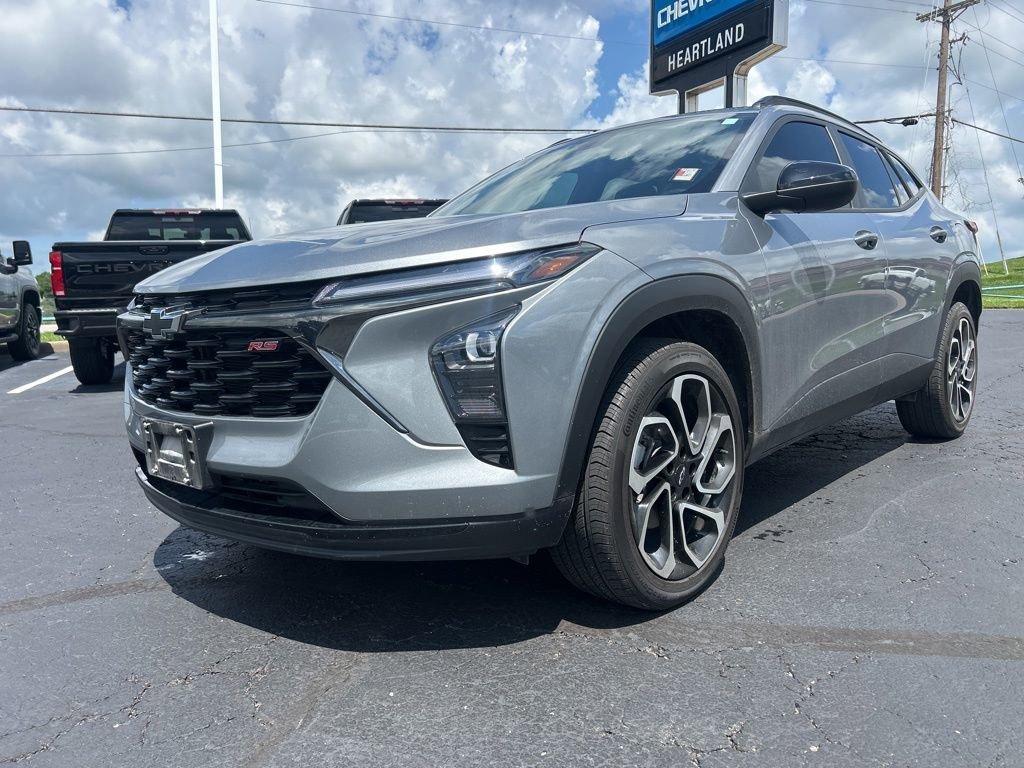 2024 Chevrolet Trax 2RS's photo