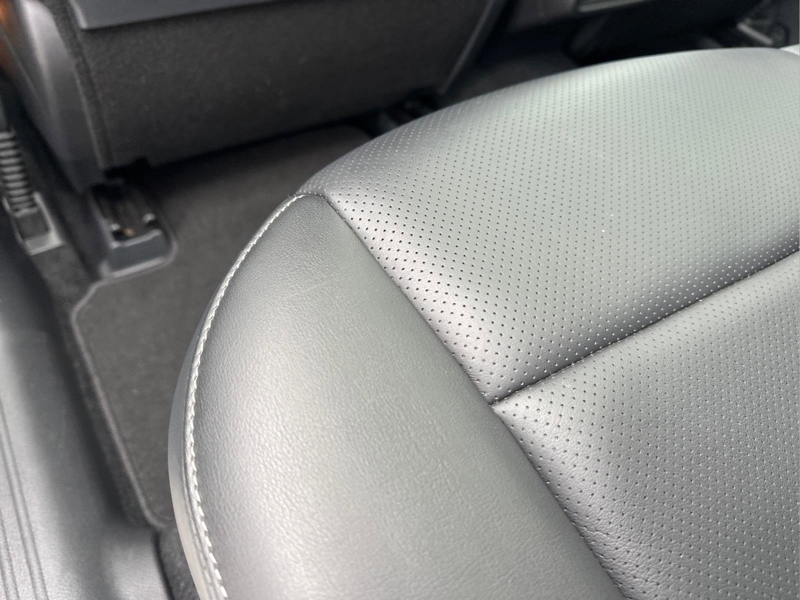 Used 2025 Slate Gray INFINITI SPORT image 13