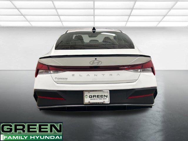 New 2026 White Hyundai SEL Sport image 5