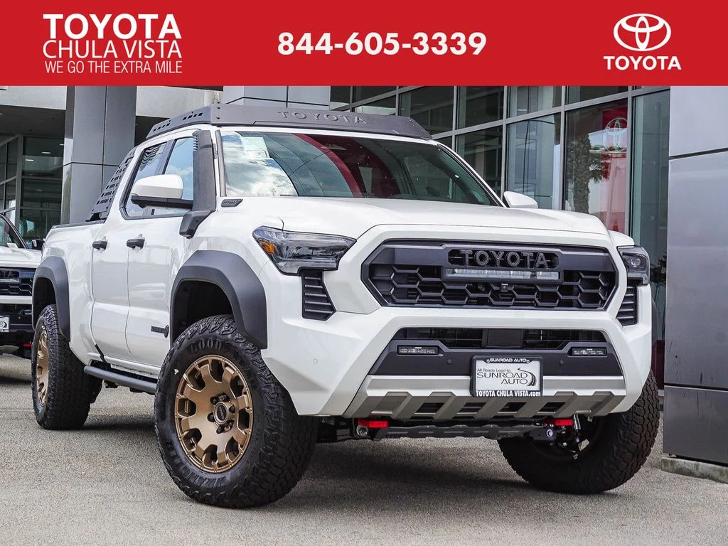 2026 Toyota Tacoma i-FORCE MAX Tacoma Trailhunter