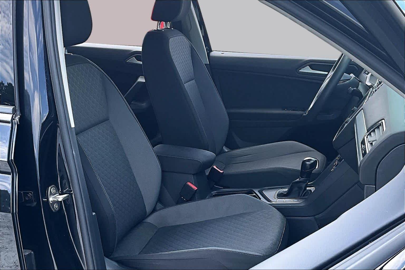 Used 2020 Deep Black Pearl Volkswagen S image 9