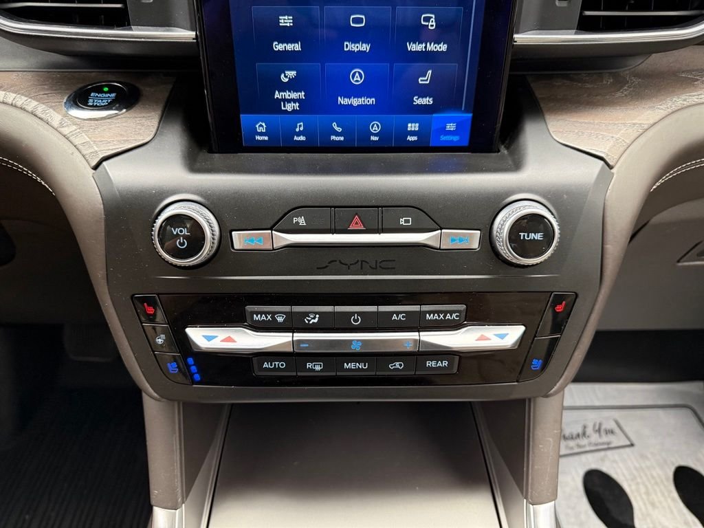 Used 2020 Gray Ford Platinum image 6