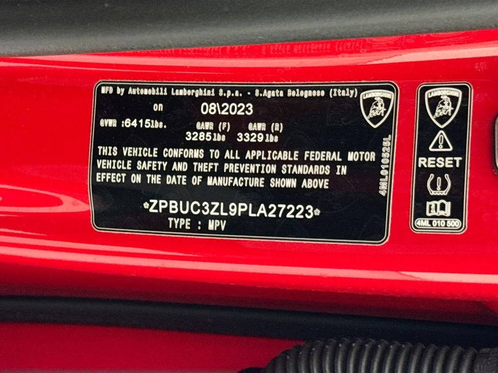 Used 2023 Rosso Mars Metallic Lamborghini Performante image 35