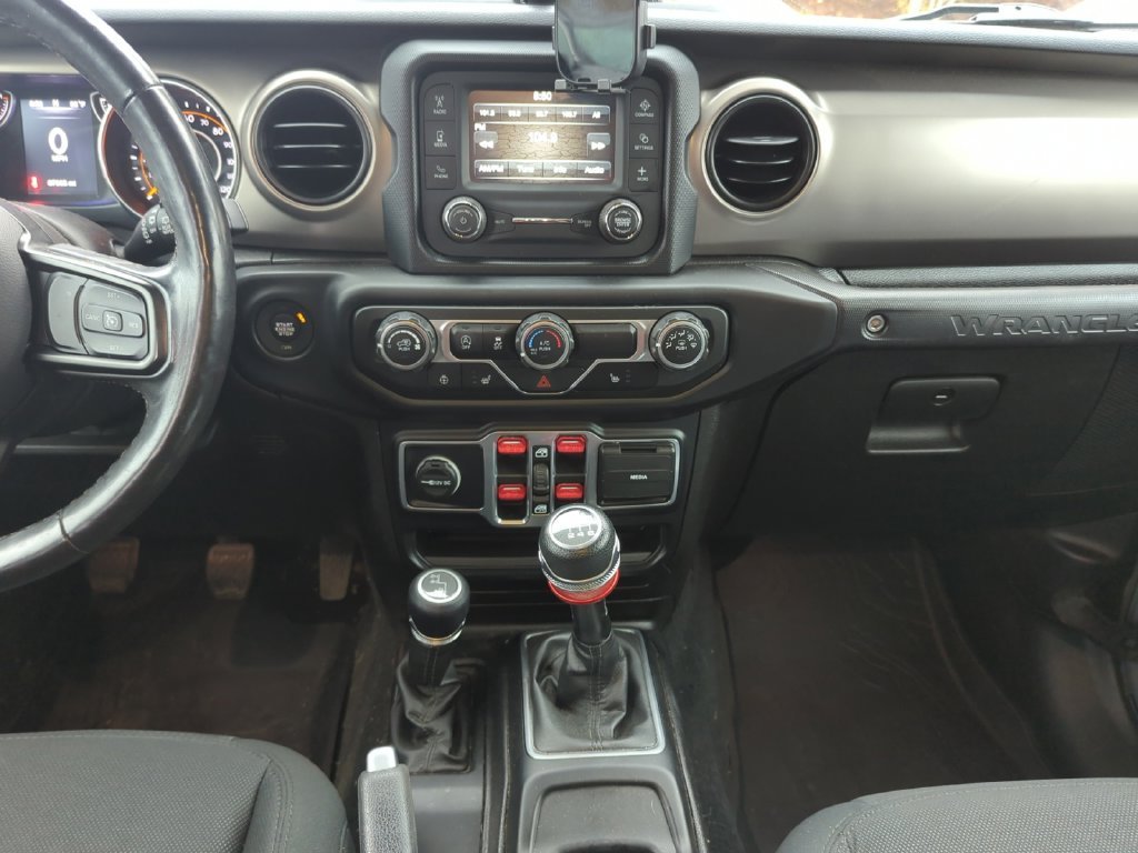 Used 2019 Gray Jeep Unlimited Sport S image 21