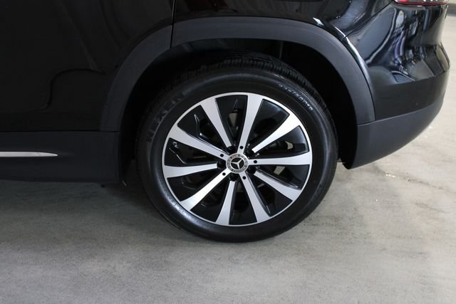 Used 2022  Mercedes-Benz GLB 250 image 36