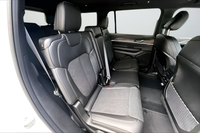 New 2026 Bright White Clearcoat Jeep Altitude image 15