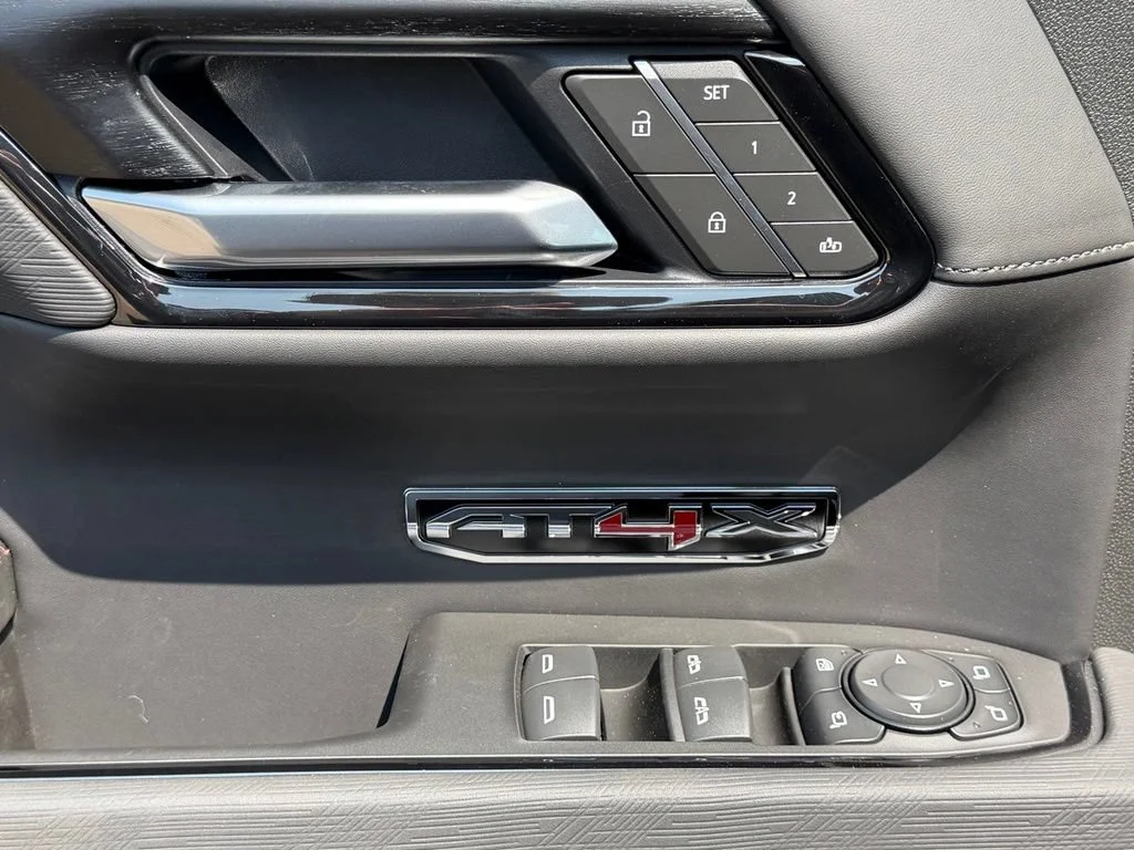 New 2026 Onyx Black GMC AT4X image 19