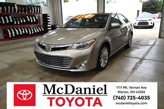 2013 Toyota Avalon Limited's photo