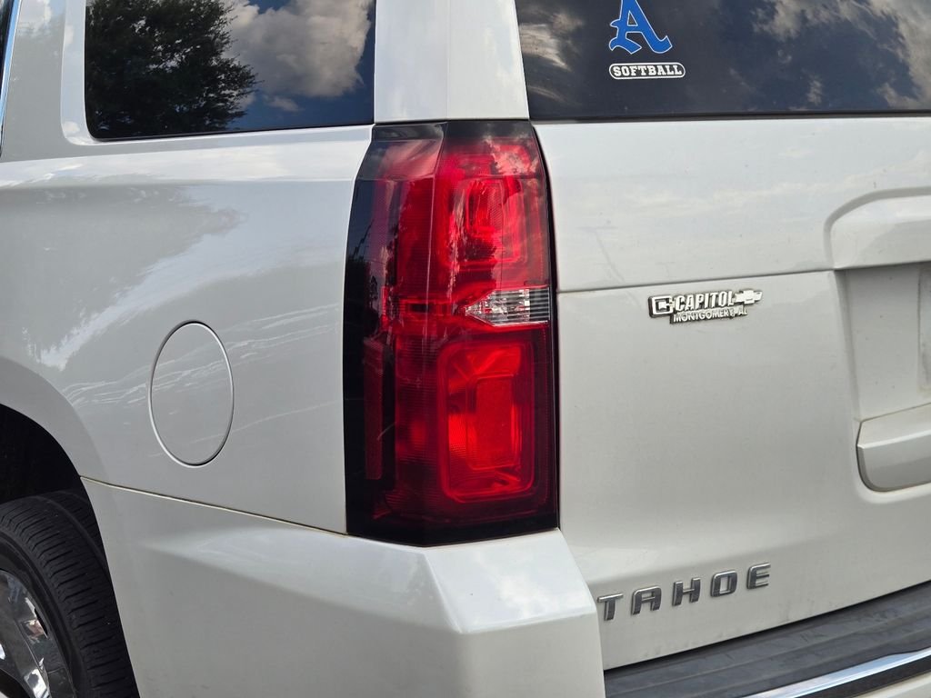Used 2018 Beige Chevrolet Premier image 10