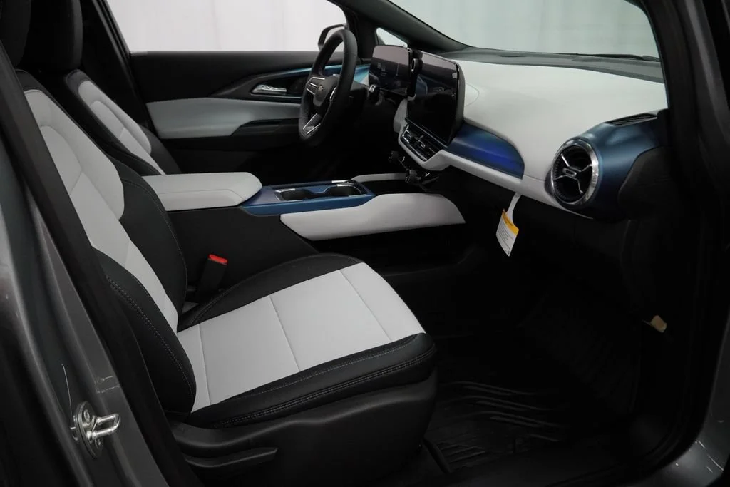 New 2026 Sterling Gray Metallic Chevrolet LT image 28